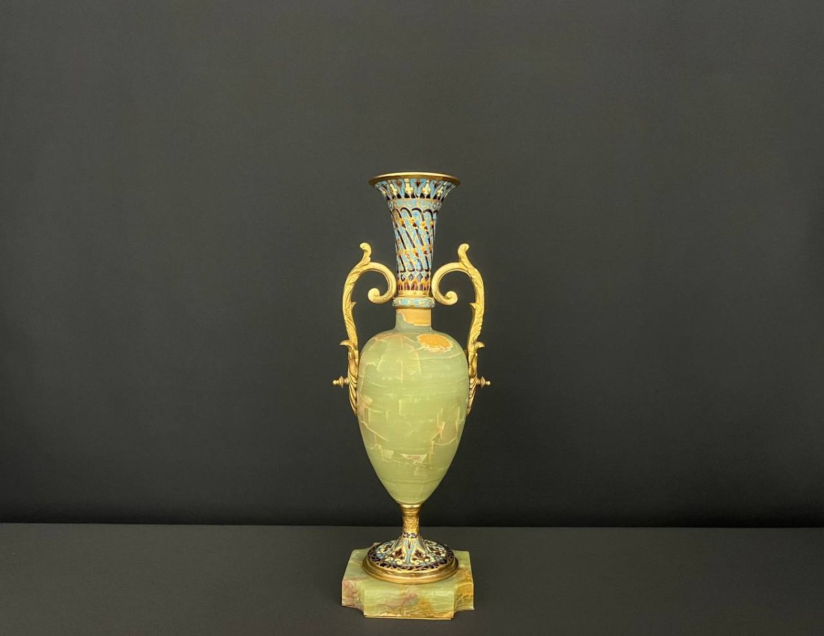 Elegant Vase In Onyx And Gilded Bronze, Cloisonné Decoration -photo-5