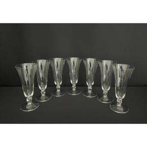 Daum, France. 7 Champagne Flutes, Orval Model