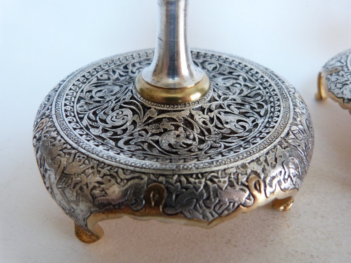 Paire De Bougeoirs  Bronze Doré Damasquiné Argent Style Orientaliste Armand Point Iran Kadjar -photo-3