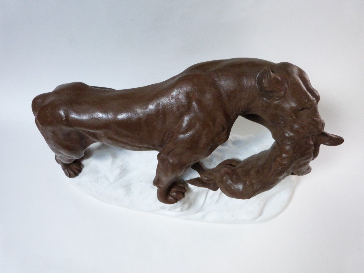 Clovis Edmond Masson Lionne Biscuit De Porcelaine Sèvres Patine Bronze-photo-7