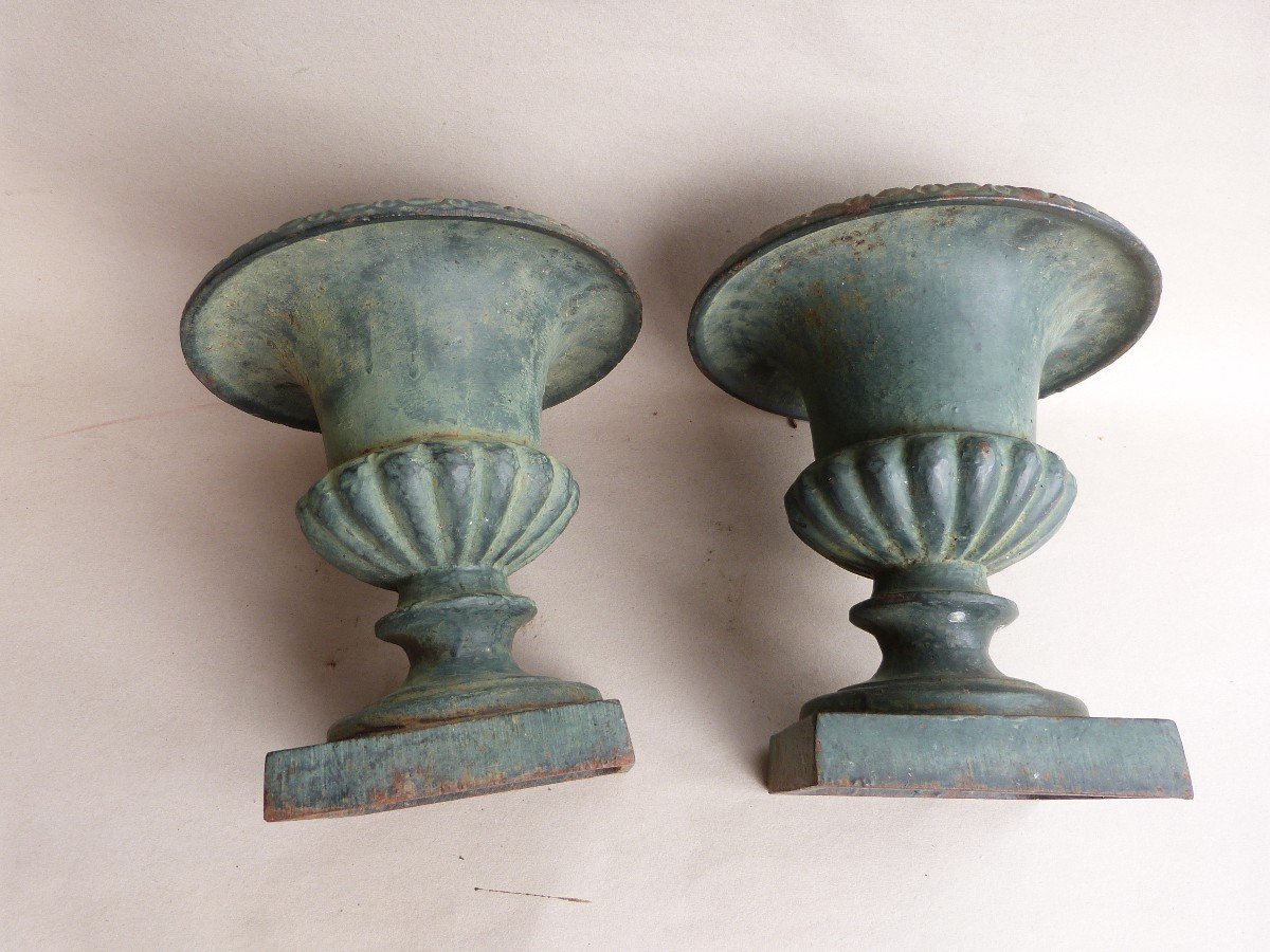 Pair Of Medici Vases Cast Iron 19th Century Garden Ornament -photo-4