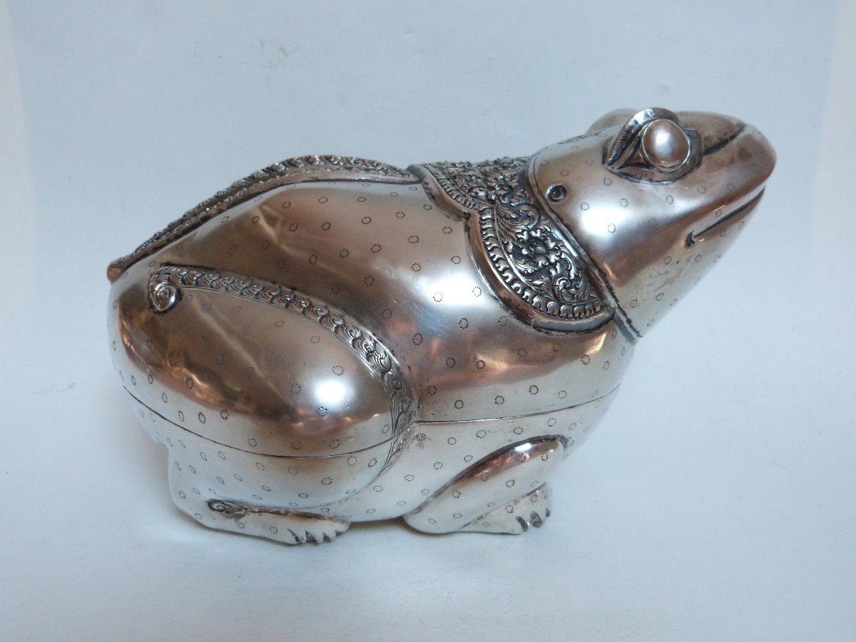 Cambodia Large Rare Solid Silver Betel Box Frog Shape -photo-2