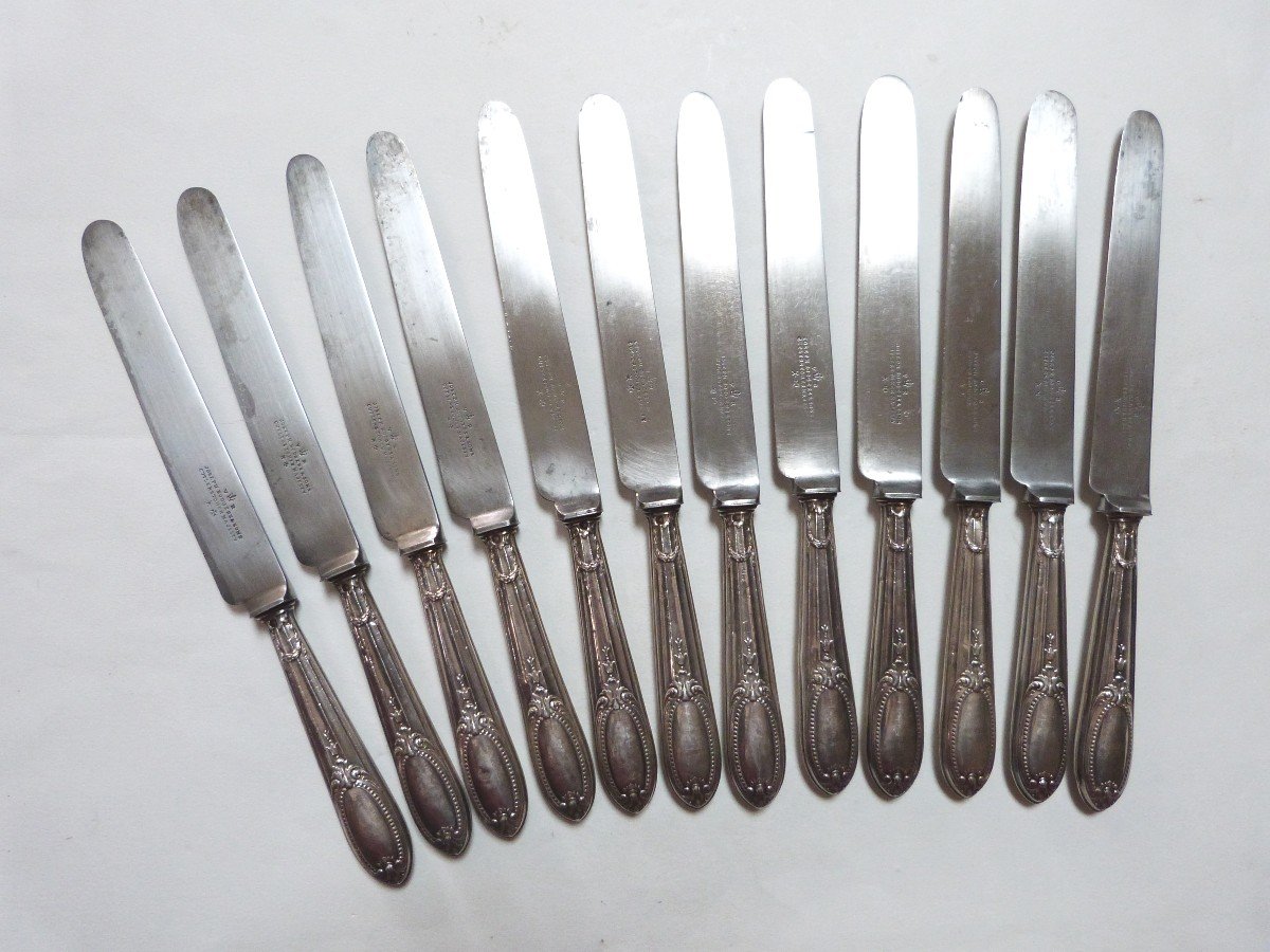 12 Large Table Knives Silver Handles Minerva Steel Blades Queen Victoria Cutlery