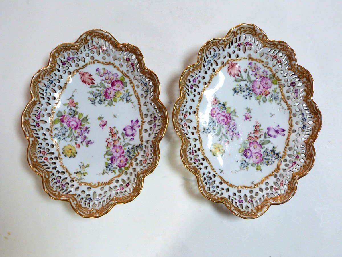 Pair Of Openwork Porcelain Dishes 18th Century Belgium - Germany 