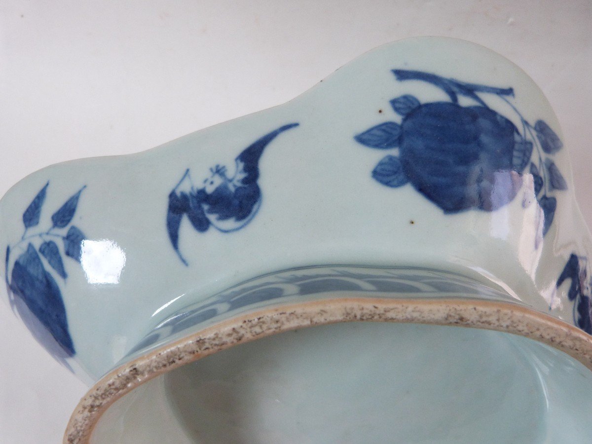 Coupe Sur Pied En Porcelaine De Chine XIXeme Décor Blanc Bleu -photo-6