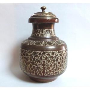 Inde XIX Eme Vase Pot Couvert En Bronze et Email 