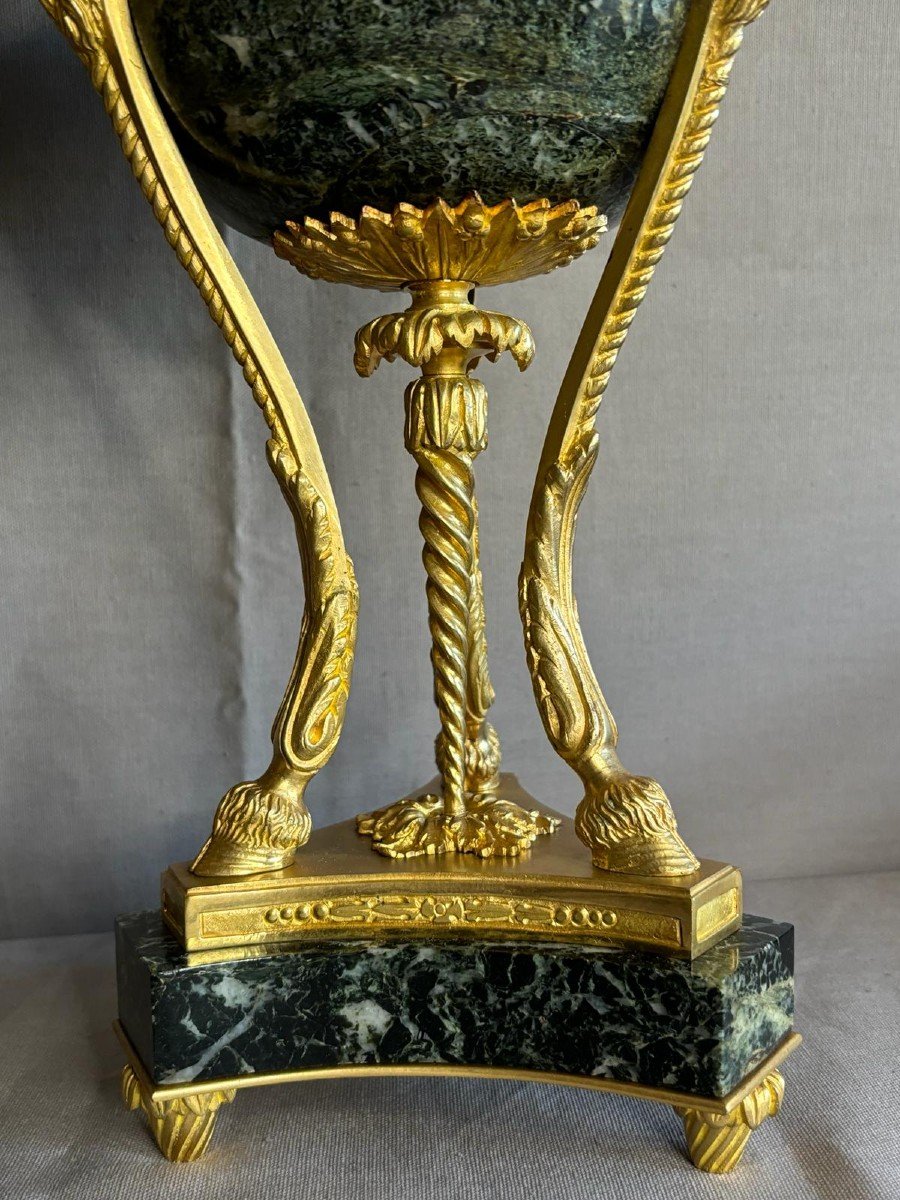 Pair Of Louis XVI Style Cassolettes In Gilt Bronze And Green Marble 19th Century-photo-4