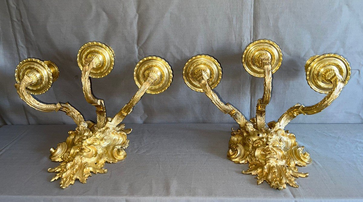 Paire d'Appliques En Bronze Doré, De Style Louis XIV Du Milieu Du XIXème Siècles.  -photo-2