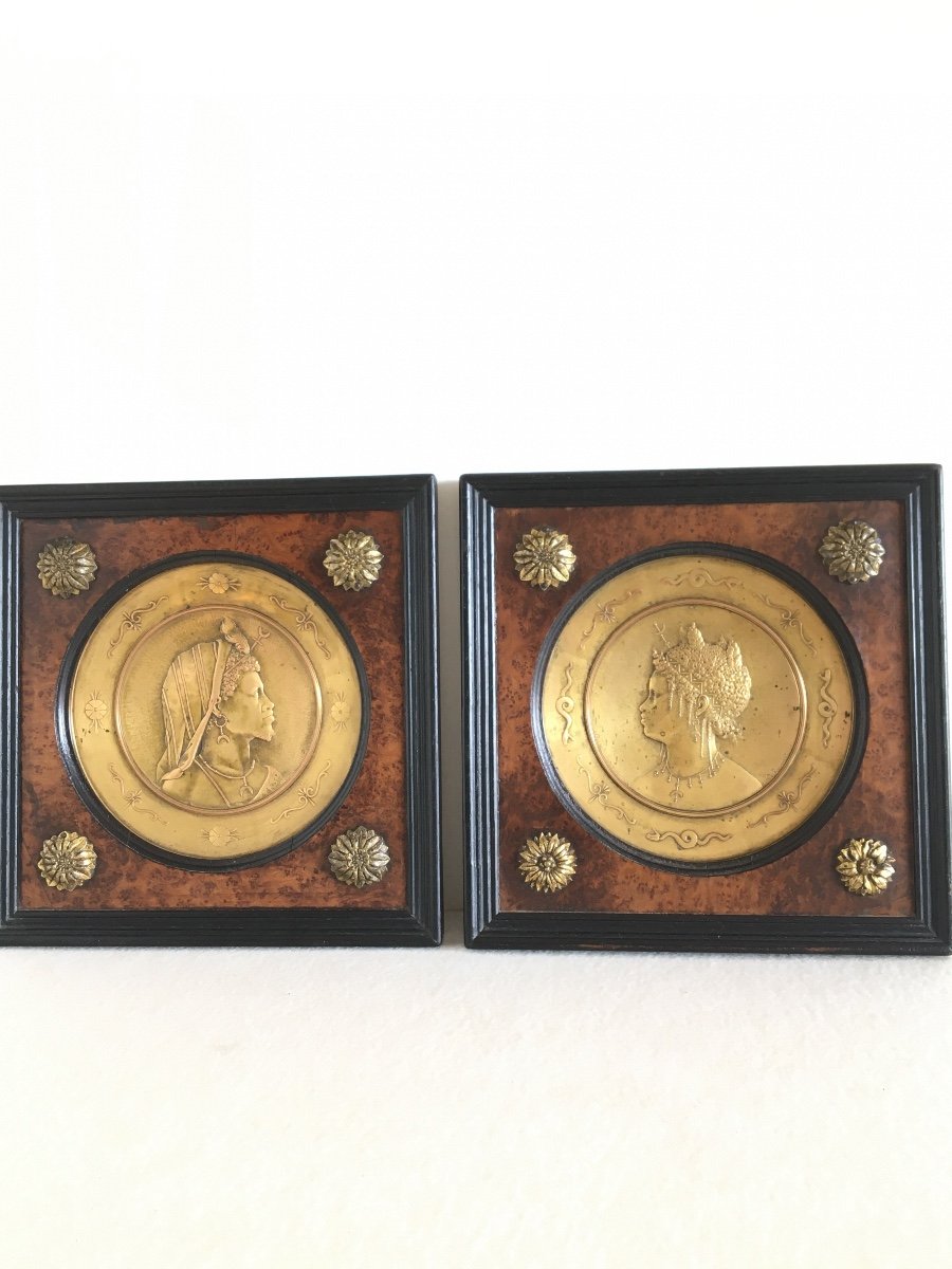 Pair Of Chiseled And Gilded Copper Medallions, Signed P. Faraoni (1869)-photo-4