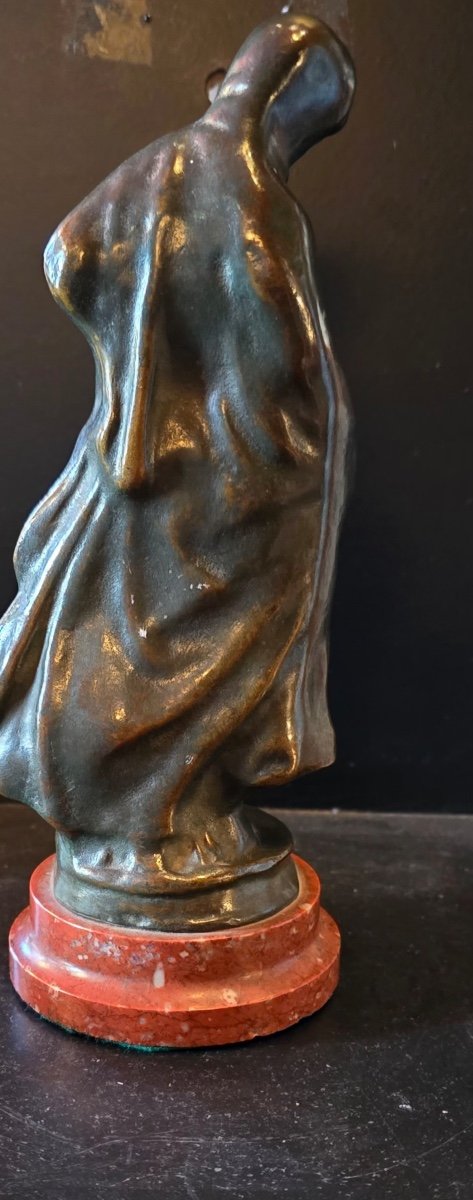 Bronze Veiled Woman In Antique Style -photo-3