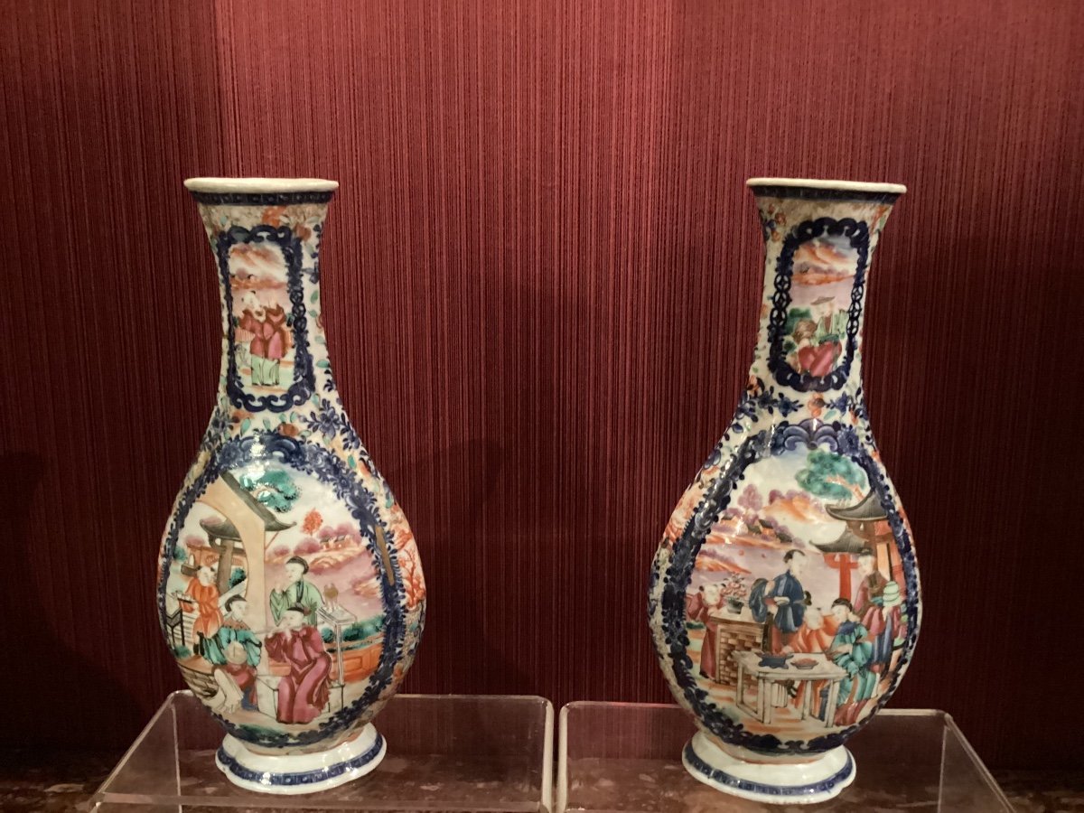 Pair Of Chinese Vases 