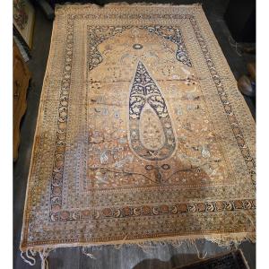 Tapis En Laine Et Soie 