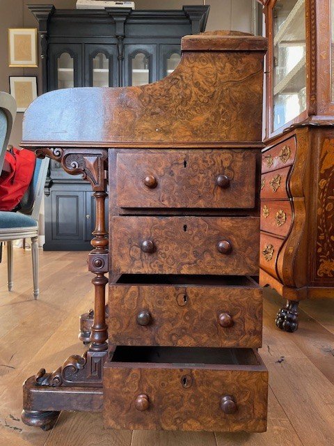 “davenport Pop Up” Desk In Burr Walnut And Ebony Molding-photo-2