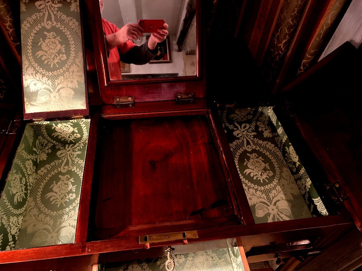 Sober And Beautiful Powder Table In Cuban Mahogany From The 18th Century, Louis XVI Fluted Spindle Feet-photo-4