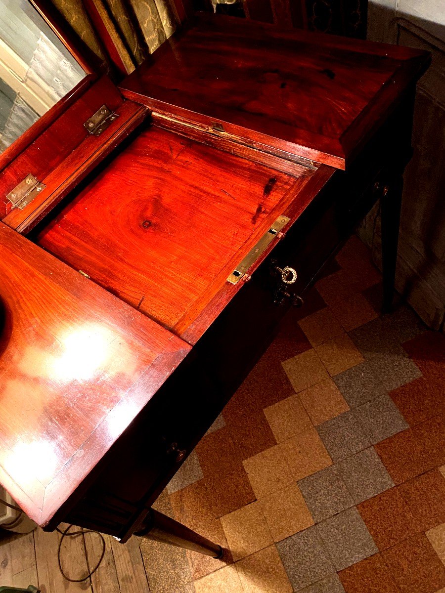 Sober And Beautiful Powder Table In Cuban Mahogany From The 18th Century, Louis XVI Fluted Spindle Feet-photo-7