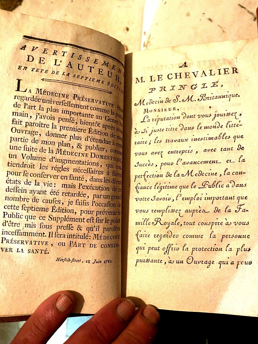 En 5 Beaux Volumes In 8 , Médecine Domestique Ou Traité Comple,t Par  G. Buchan , à Paris .1788-photo-2