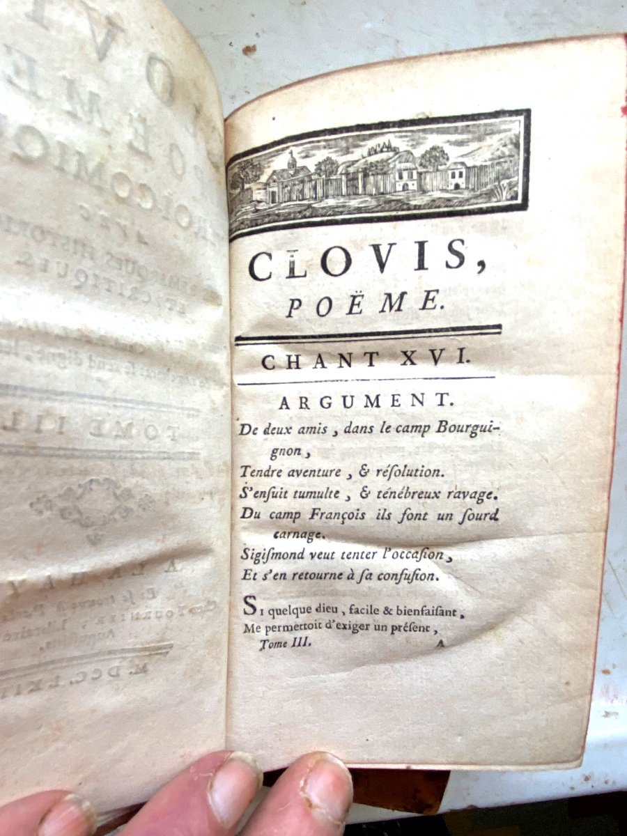 En Trois Beaux Volumes In 12  Clovis Poëme Héroï- Comique . A La Haye 1763-photo-3