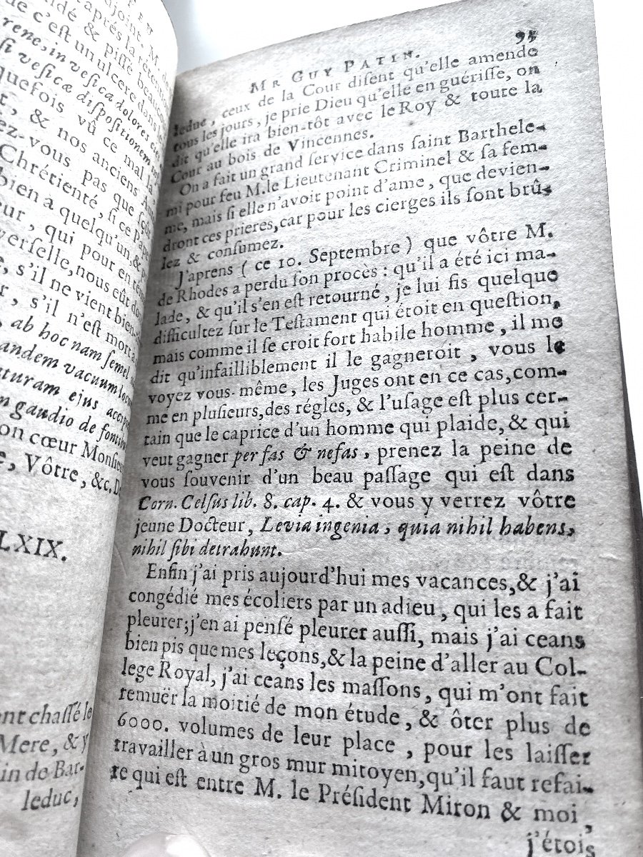 « lettres Choisies De Feu M. Guy Patin. Docteur En Médecine à Rotterdam 1725 En Cinq Vol. In 12-photo-5