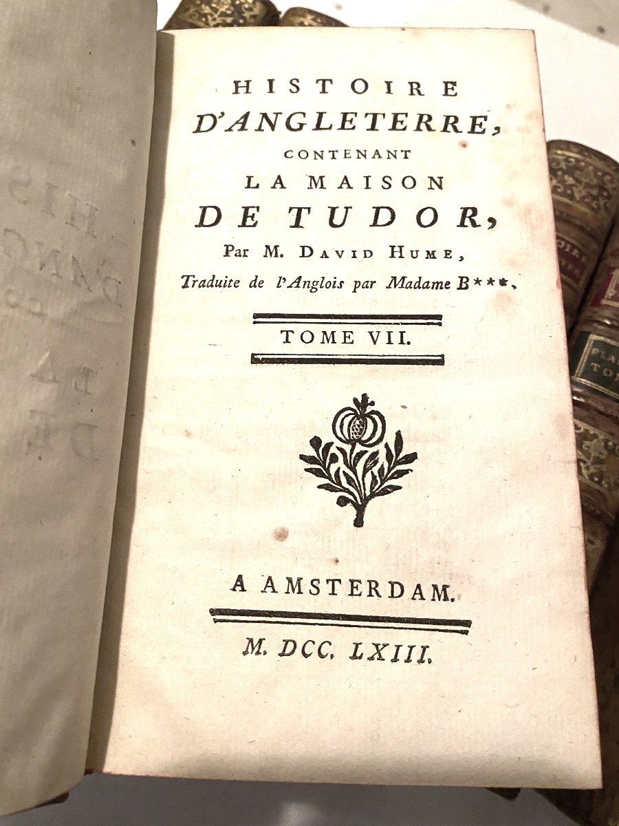 Histoire d'Angleterre Contenant La Maison De Plantagenet , Tudor Et Stuart En 15 Vol.  D. Hume.-photo-5