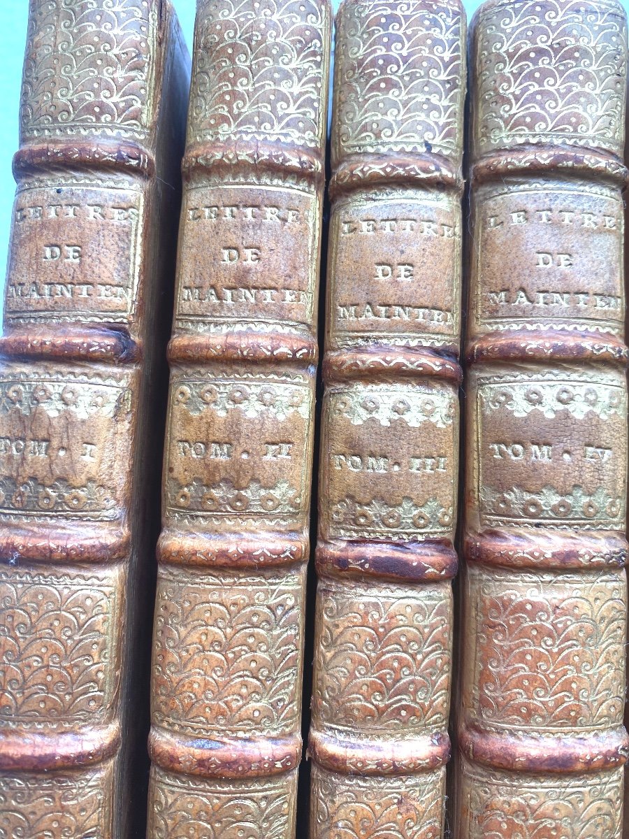 Exceptional Baroque Binding In Glossy Blonde Calfskin "letters Of Madame De Maintenon, 9 Vol. 1756-photo-2