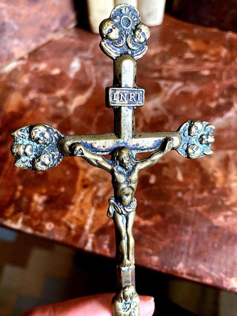 Beautiful And Fine Pocket Crucifix In Chiseled Bronze, Late 18th Century To Early 19th Century, "mission Souvenir"-photo-3