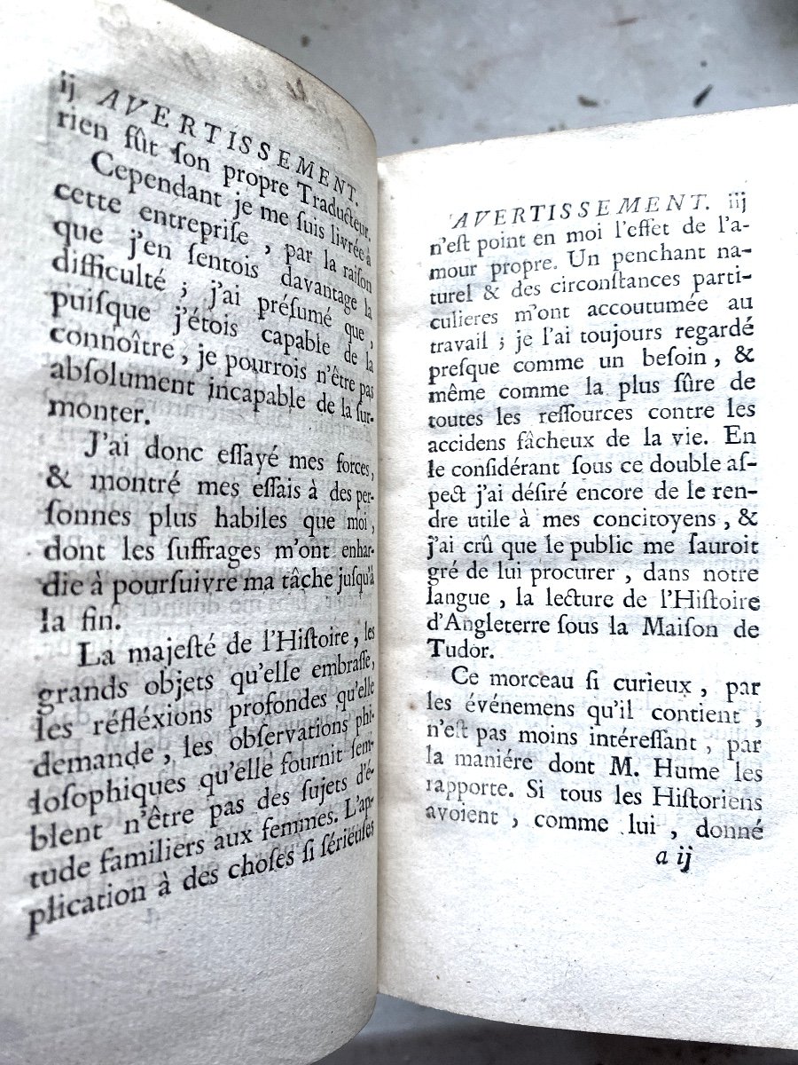 De La Bibliothèque De La Princesse De Condé "Histoire De La Maison De Tudor Par David Hume 1763-photo-2