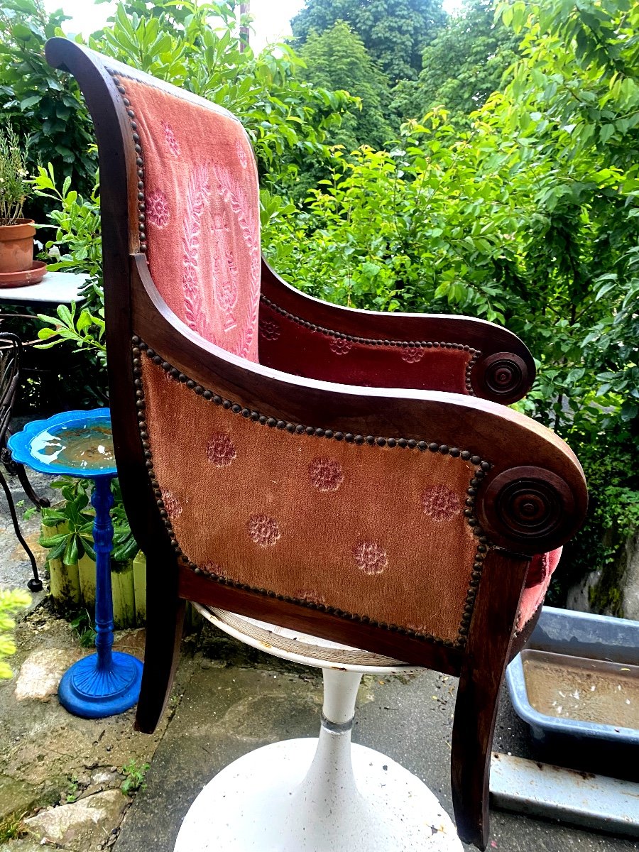 Beautiful Mahogany Bergère Armchair, Rich Windings, Period Saber Rose Crimson Velvet Feet -photo-1