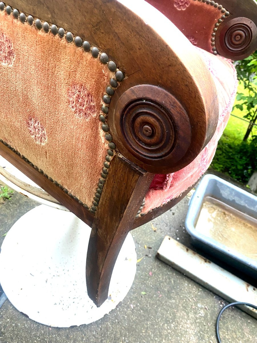 Beautiful Mahogany Bergère Armchair, Rich Windings, Period Saber Rose Crimson Velvet Feet -photo-2