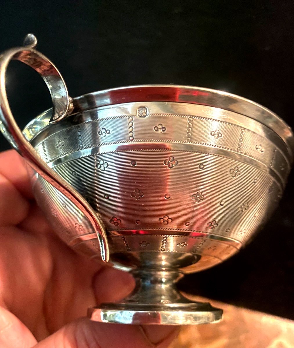 "elegant Tea Cup And Its Bowl", In Sterling Silver Guilloché, Mid-19th Century With Cartouche-photo-3