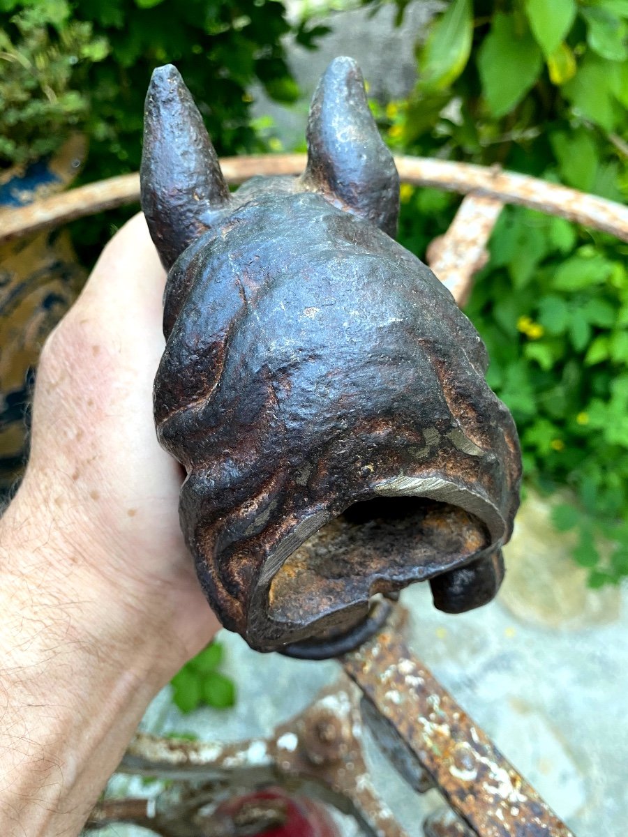 Horse Head In Patinated Cast Iron: 19th Century Stud Ring Of Beautiful Size And Expression-photo-4