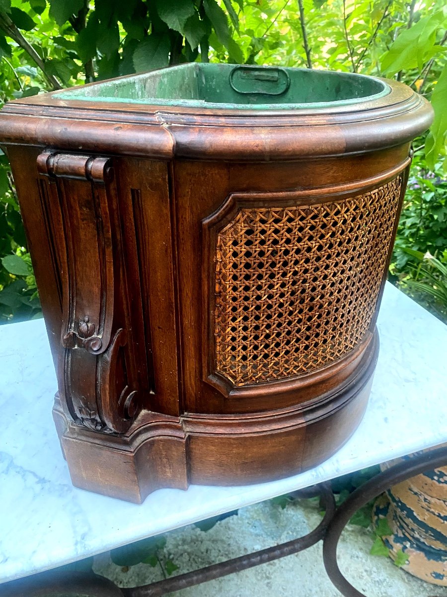 Pair Of Rare And Beautiful Hall Or Living Room Planters, Half-moons In Carved Cane Walnut-photo-5