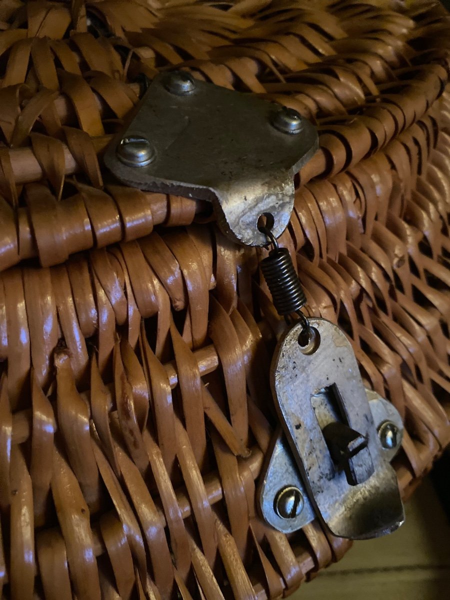 Preserved From Time This Beautiful Fisherman's Bag In Woven Rattan And Turned Wood From The 1930s-photo-6