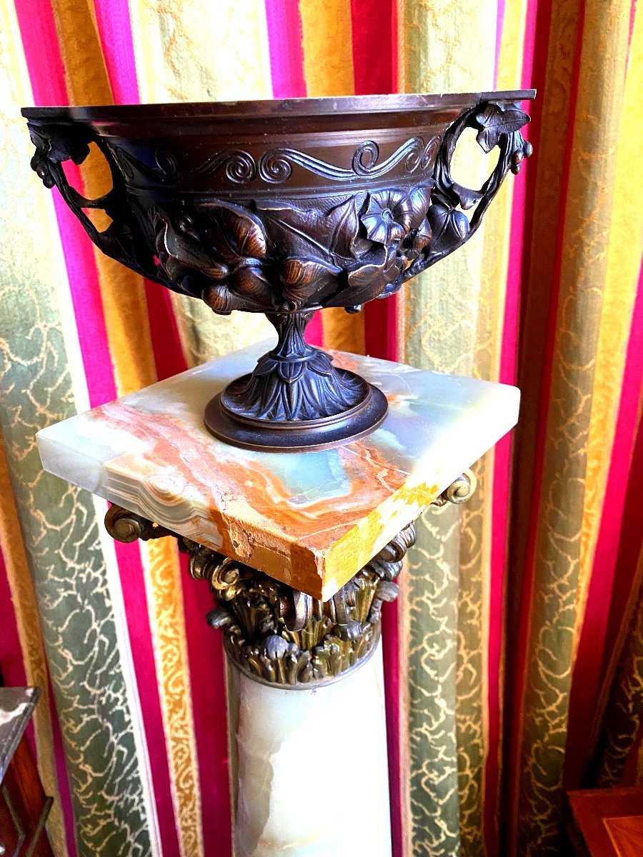 Remarkable Large Corinthian Living Room Column In Green Veined Onyx And Its Beautiful Bronze Cup-photo-2