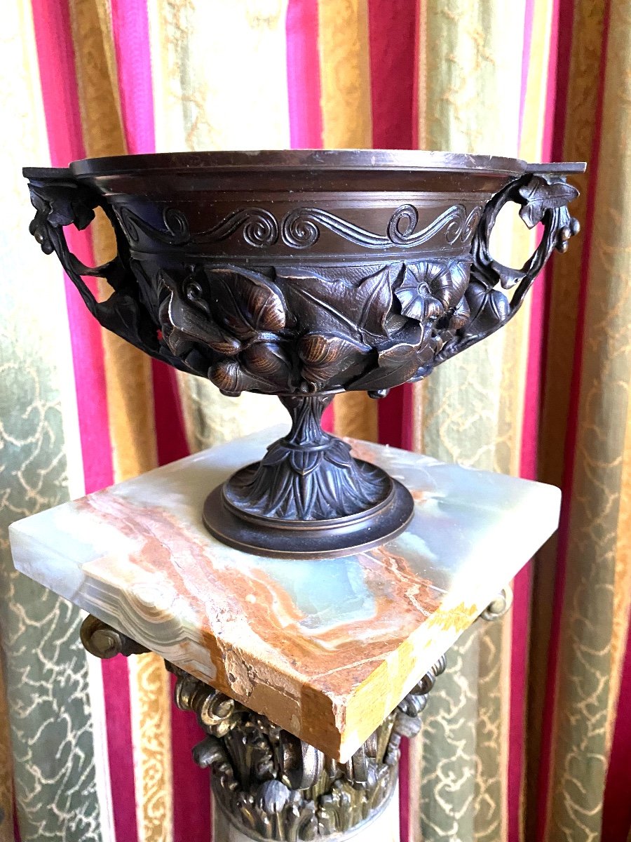 Remarkable Large Corinthian Living Room Column In Green Veined Onyx And Its Beautiful Bronze Cup-photo-6