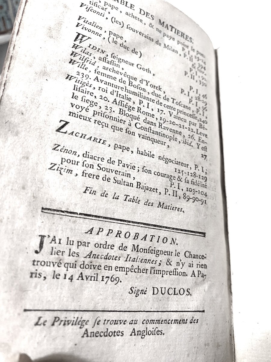 Bel Exemplaire In 12 "Anecdotes Italiennes Depuis La Destruction De l'Empire Romain"1769. Paris-photo-8