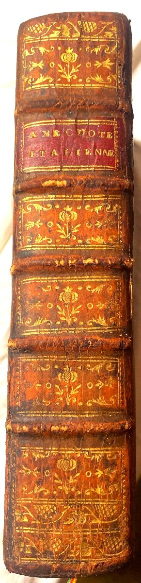 Beautiful Copy In 12 "italian Anecdotes Since The Destruction Of The Roman Empire" 1769. Paris