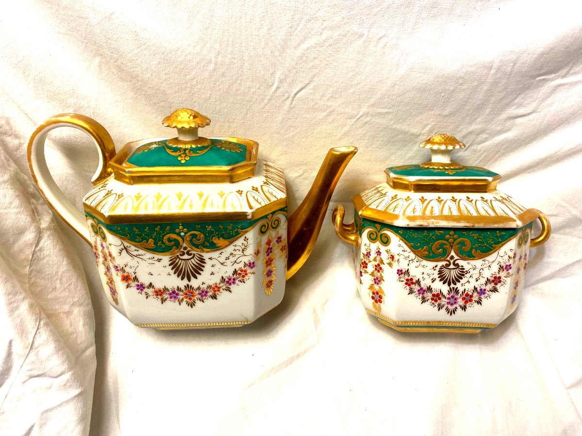 Beautiful Set Of A Rich   Bruxelles Sugar Bowl And Jug From The 19th Century