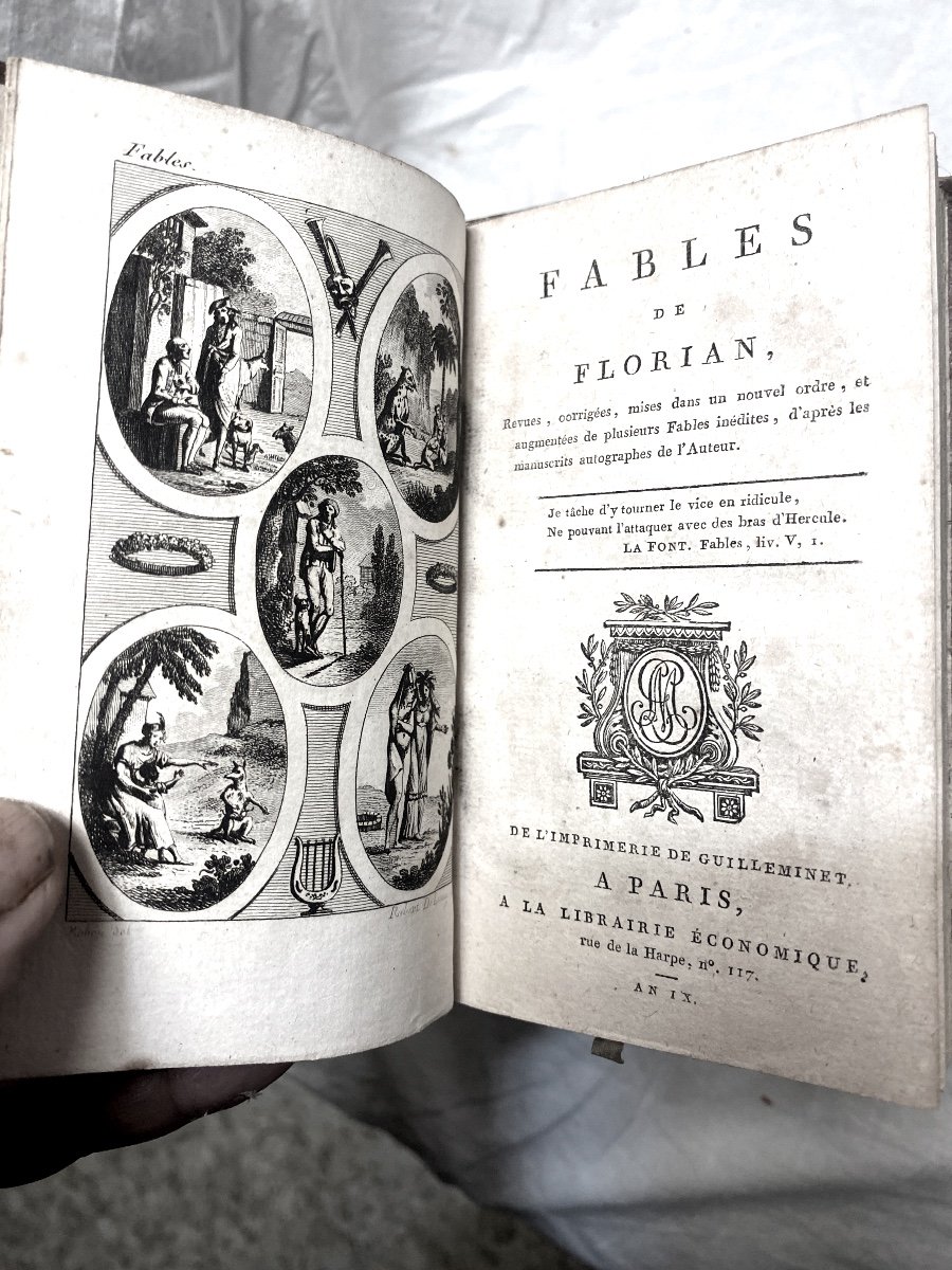   In A Beautiful Period Binding In 8 Volumes. In 16: "various Works Of Florian". Year 9 To 1806-photo-6