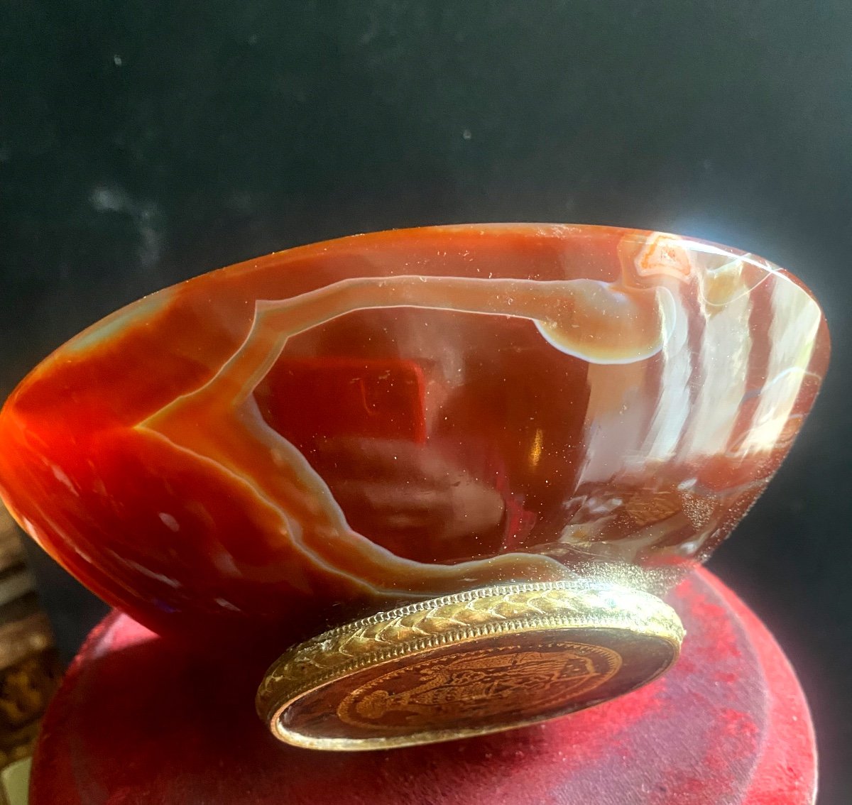 Arms With The "papal Mitre" Hollow Cup In Orange Veined Agate From The Early 19th Century Bronze Base,  -photo-3