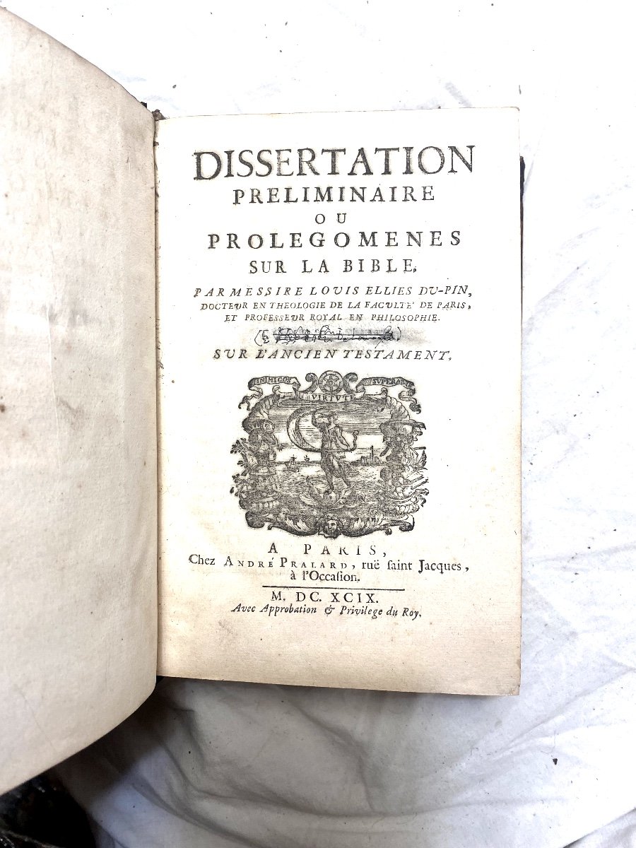  Beautiful Binding Of The 17th 'preliminary Dissertation Or Prolegomena On The Old Testament. 1699-photo-3