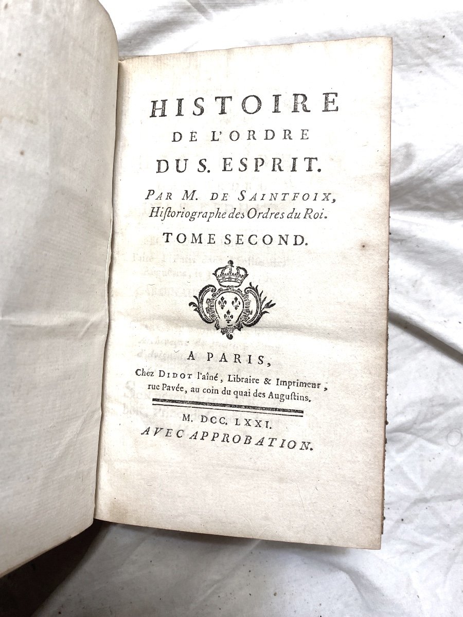 Trois Beaux Volumes In 12 En Velin Blanc :histoire De l'Ordre Du Saint Esprit , Saintefoix 1767-photo-2