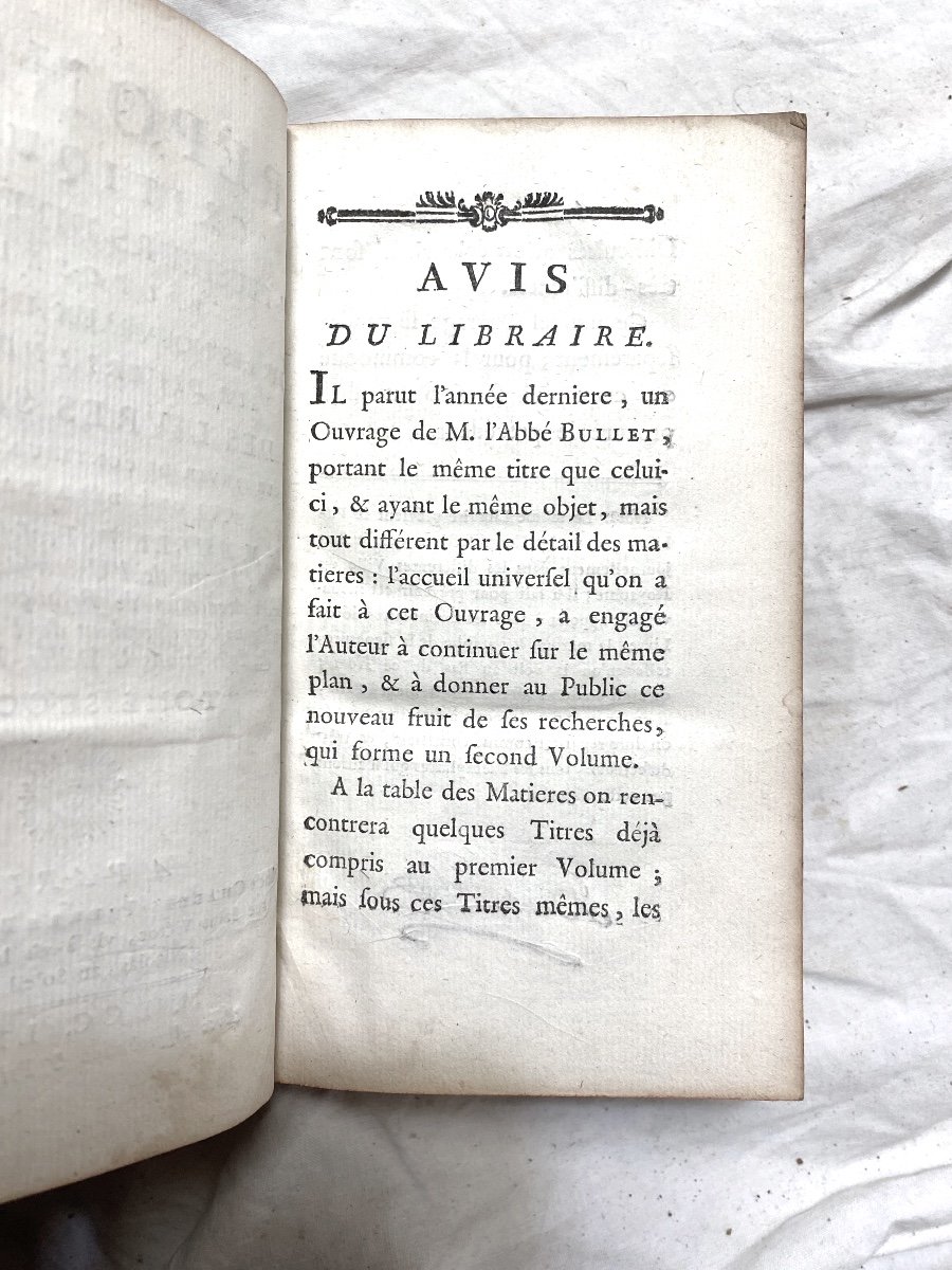 Beau Volume In 12 De 1774 Aux Armes d'Archevêque : Réponses Critiques Sur Plusieurs Difficultés-photo-2