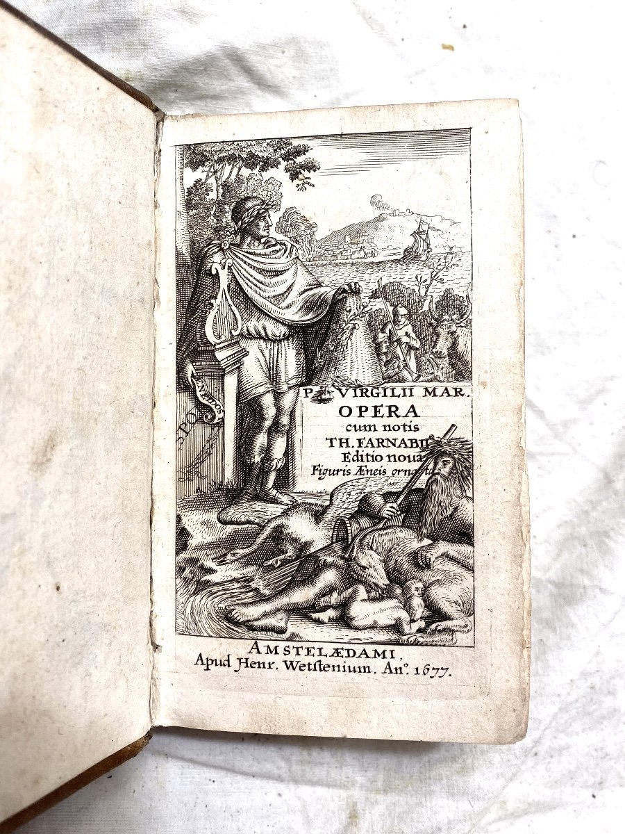 Rare And Beautiful 17th Century Binding In Orange Moroccan With Fleur-de-lys: "virgilii Opéra 1677-photo-3