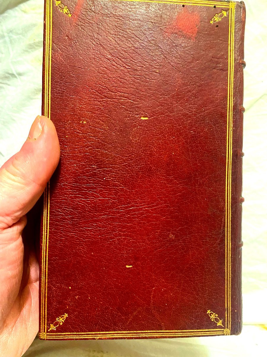 Rare Secret Box In 8 Full Red Morocco Gilded Irons Spine With Ribs, Framing Fillets 18th-photo-4