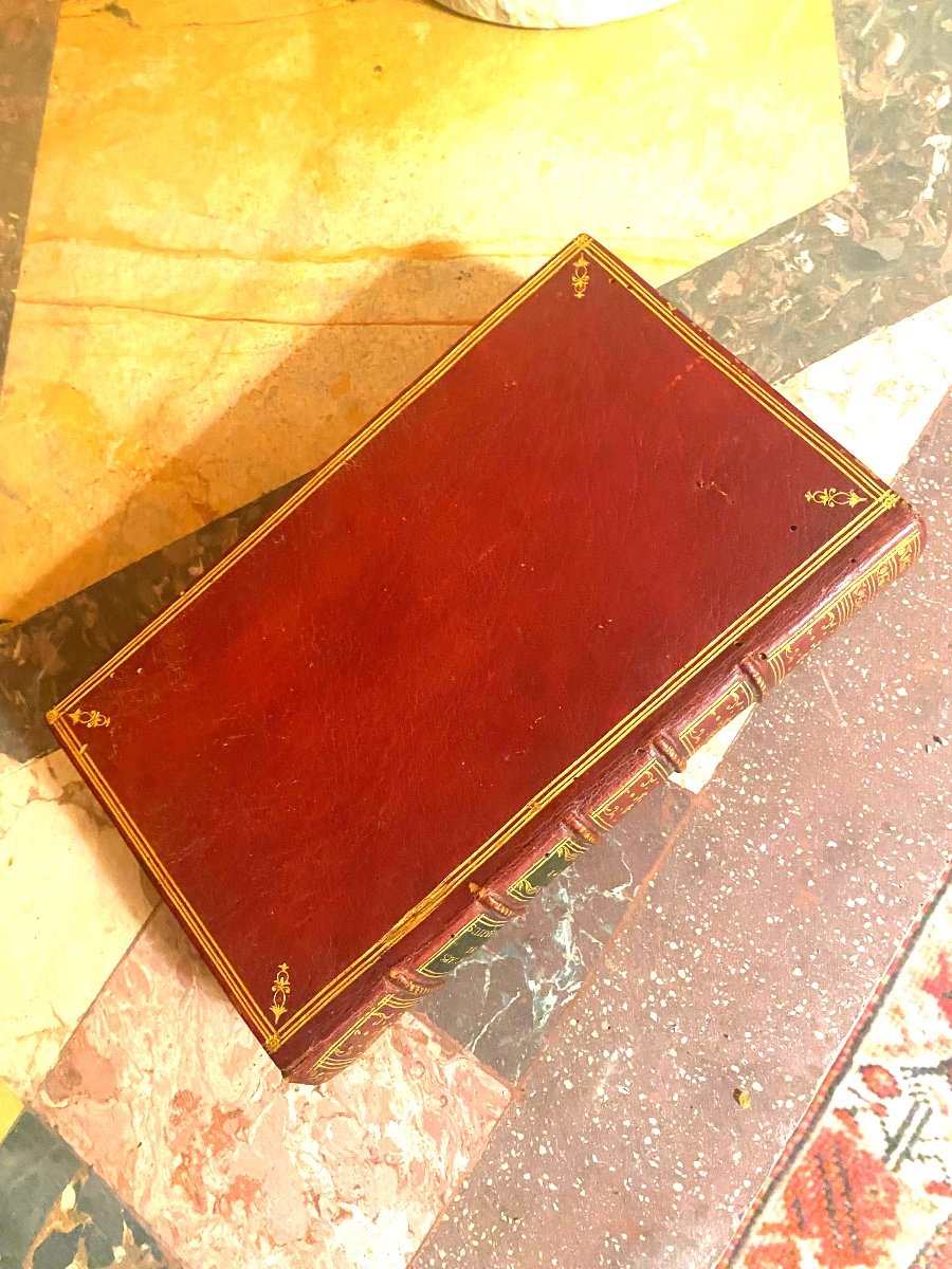 Rare Secret Box In 8 Full Red Morocco Gilded Irons Spine With Ribs, Framing Fillets 18th-photo-8