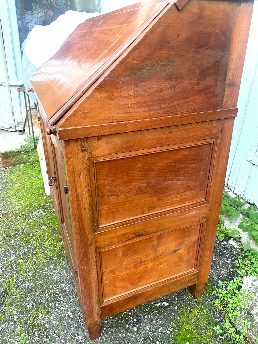 Beau Et élégant Bureau De Pente En Merisier Et Filet De Citronnier De Style Louis XVI Fin XVIII-photo-4