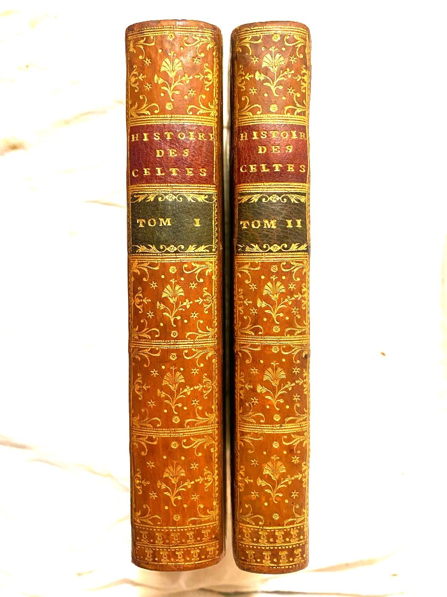  Beautiful Original Edition In 2vol. In 12 "history Of The Celts..gauls & Germans Lla Haye 1750