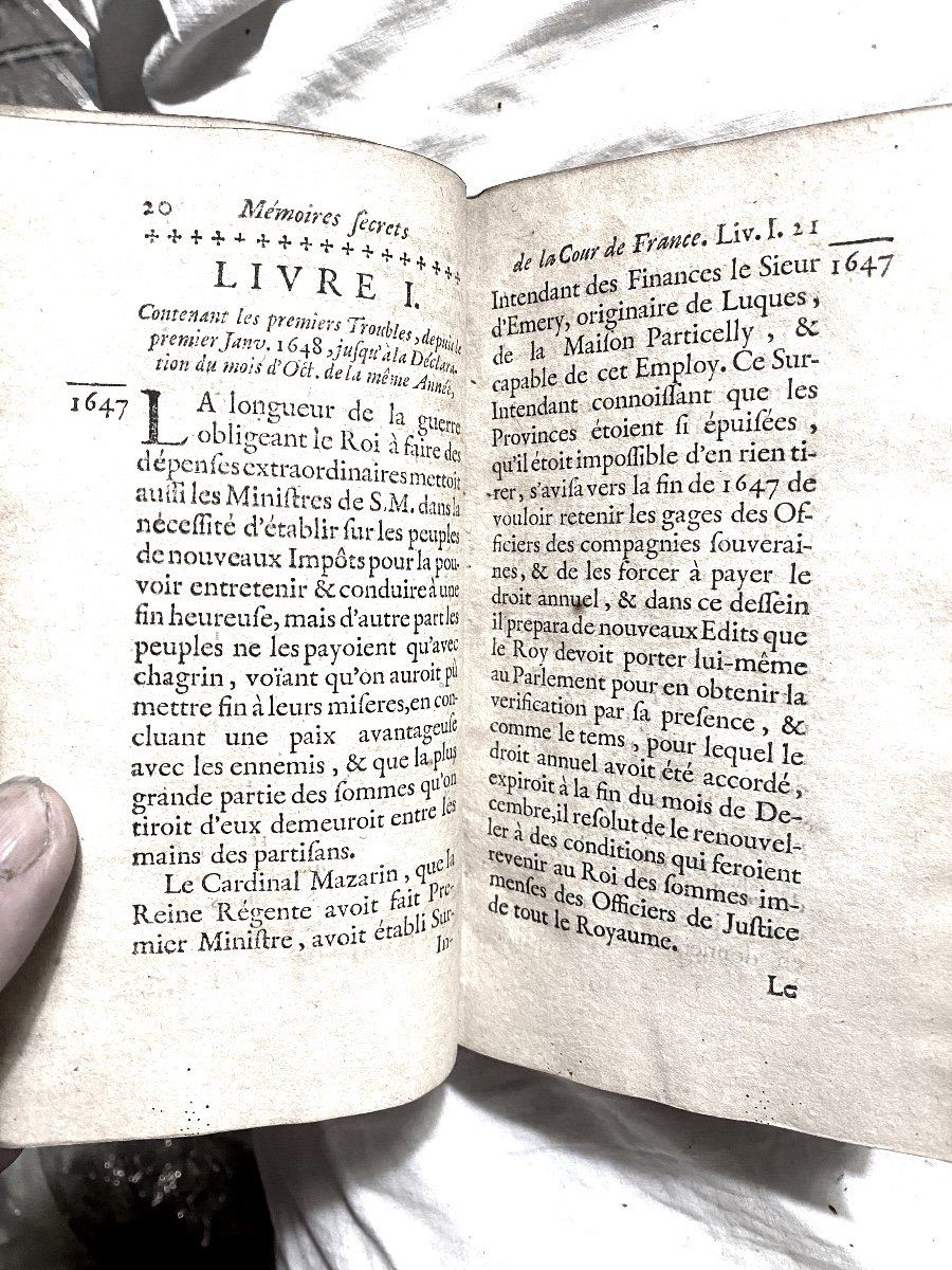 3 Vol. In 12 Veau Blond Glacé, Armes Des Vintimille: Mémoires Secrets De La Cour Sous Louis XIV-photo-3