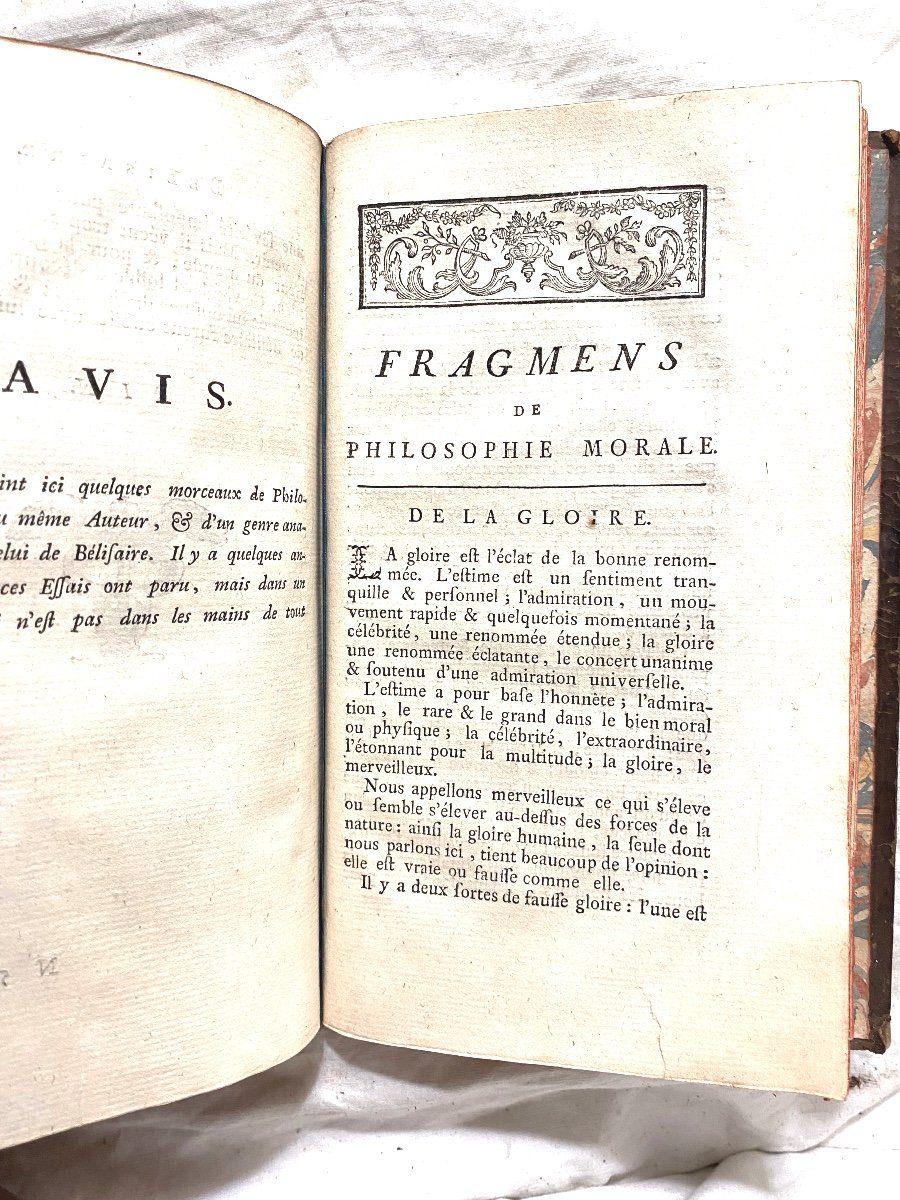 Beautiful In8 Edition From 1771 In Lausanne Of "bélisaire" By Mr Marmontel Illustrated With Beautiful Figures-photo-7