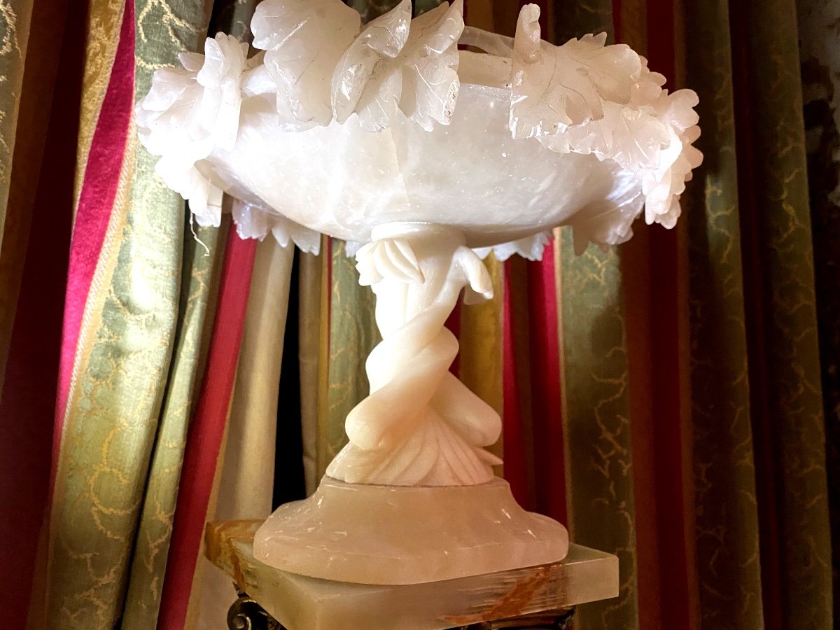  Beautiful Fruit Bowl, Italian Alabaster 19th Century, Crown Of Vine Branches And Three Dolphins-photo-4